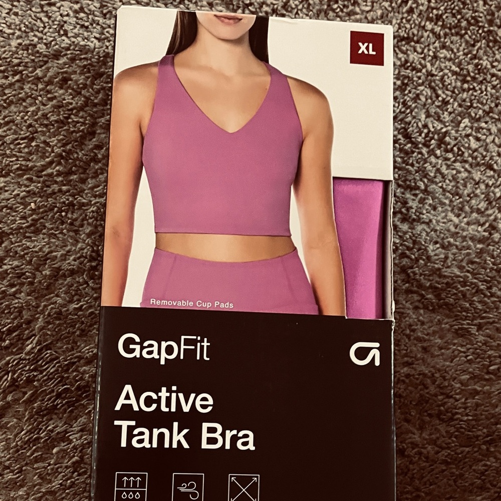 Do not bid- extra postage for Brooke